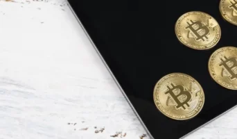 DeFi-хранилища удвоили объемы привлеченной криптовалюты