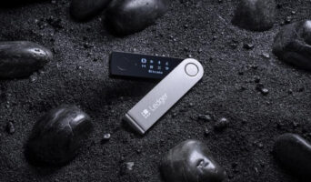 Ledger рассказала о тайно вскрывавшей аппаратные кошельки группе преступников