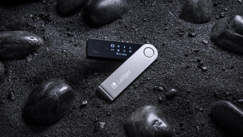 Ledger рассказала о тайно вскрывавшей аппаратные кошельки группе преступников